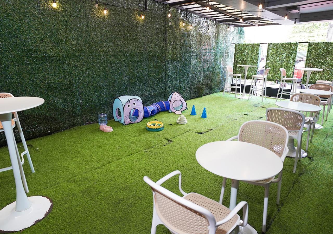 Mystay Hotel Bgc South Тагиг Экстерьер фото